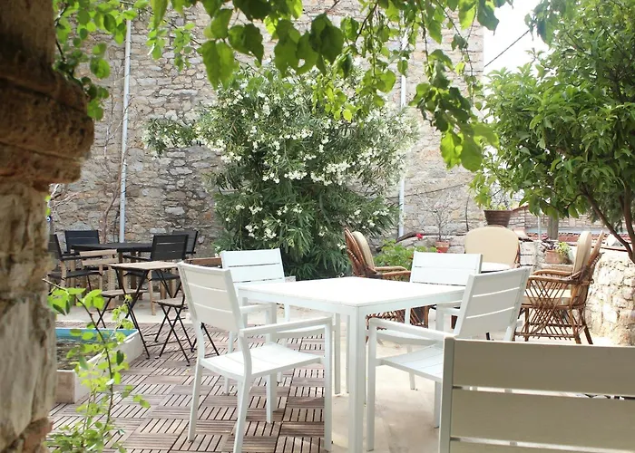 Отель Kocca Ev 3*