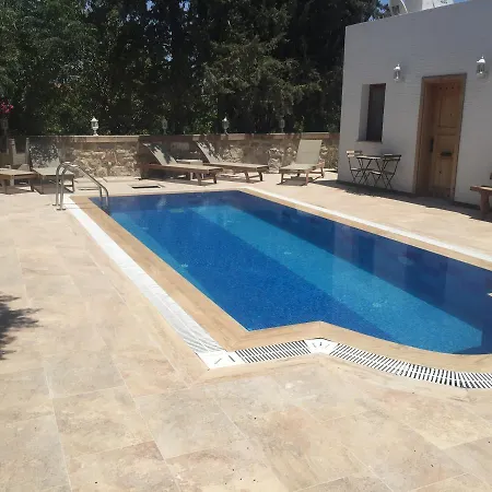 Hotel Kocca Ev 3*